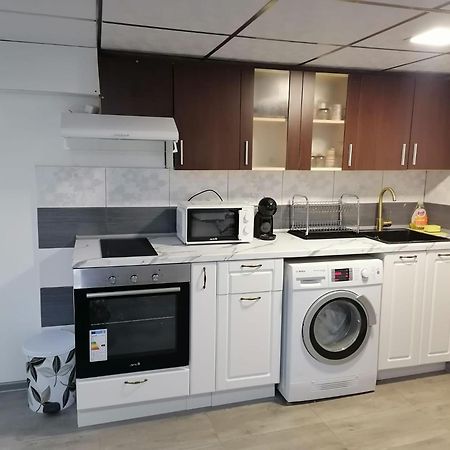 Апартамемт 3 Места С Кухня С Дворче Apartamento Vratsa Exterior foto