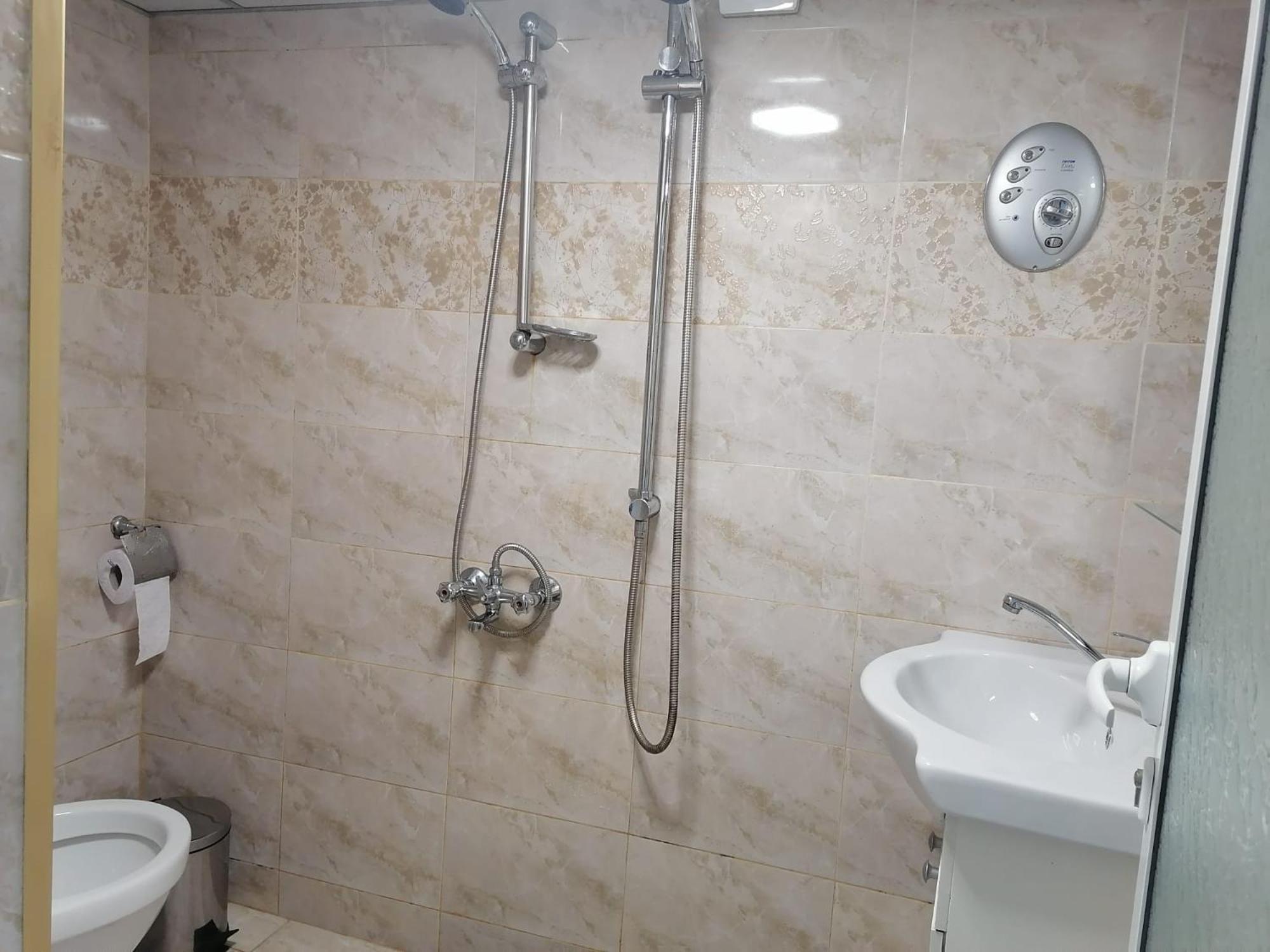 Апартамемт 3 Места С Кухня С Дворче Apartamento Vratsa Exterior foto